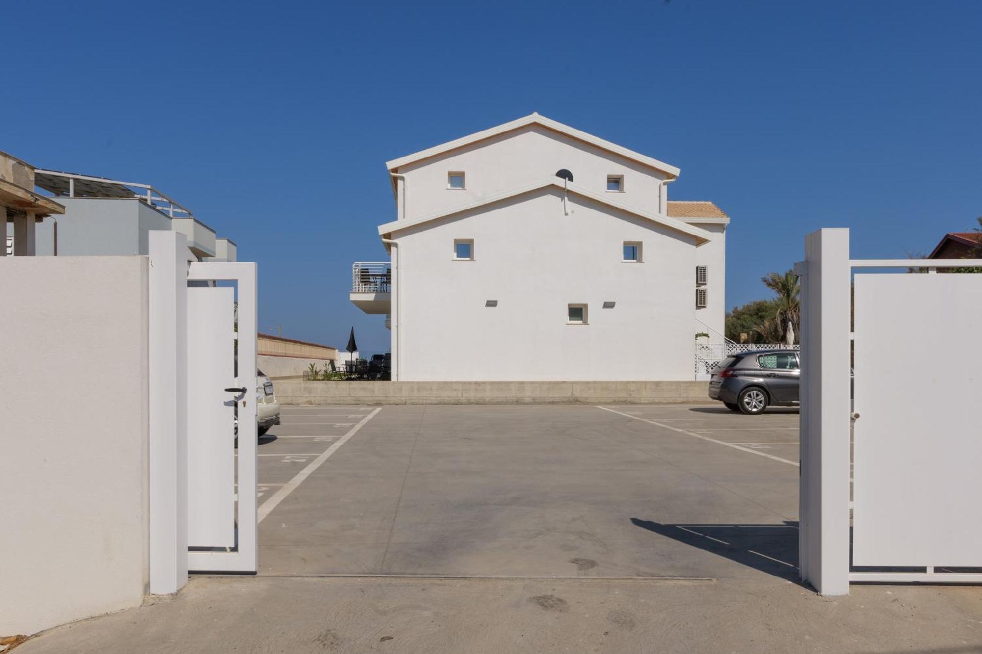 Astro Apartments With Direct Access On The Sea Of Noto Heritage Of Unesco Exteriér fotografie